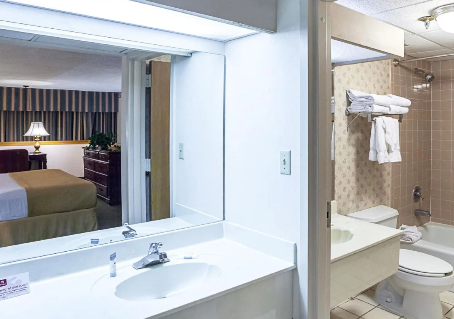 Magnuson Grand DeSoto