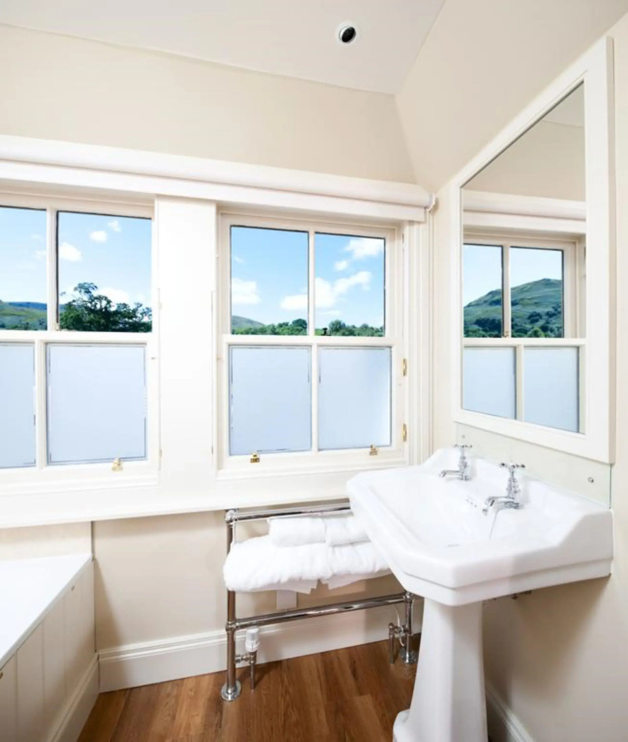 The Loch Lomond Arms Hotel