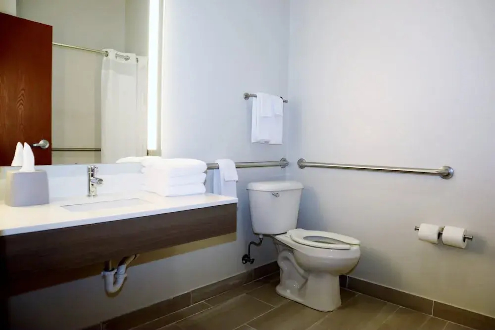 Holiday Inn Express Hotel & Suites Baton Rouge North