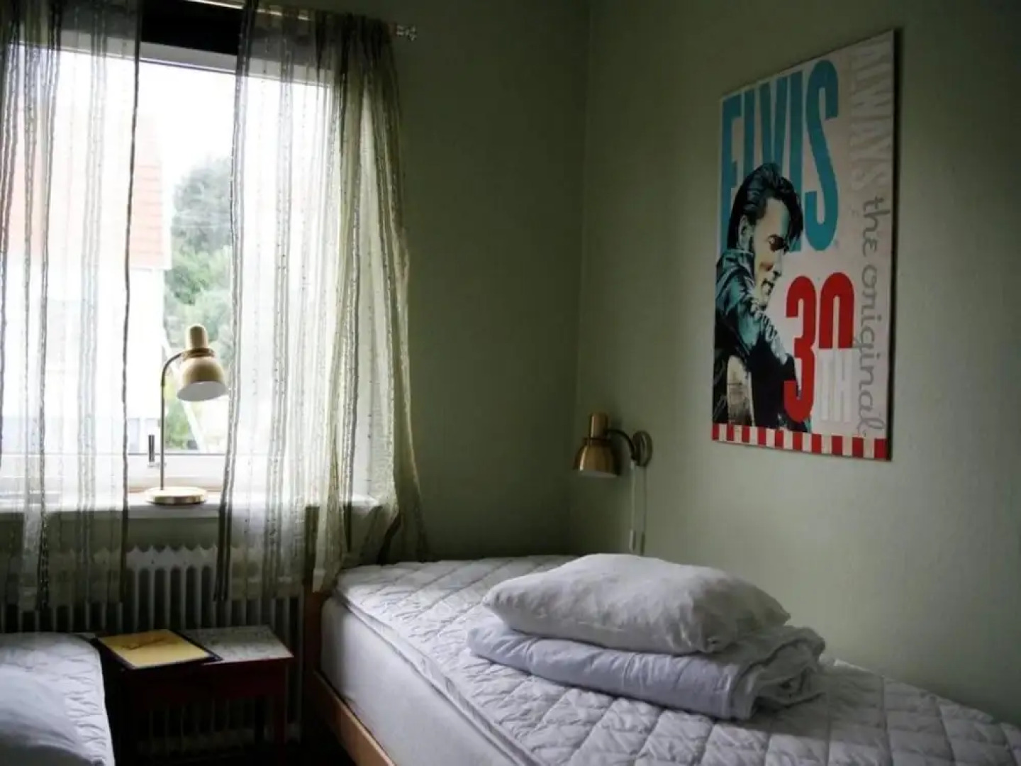 Roddaren Vandrarhem - Hostel