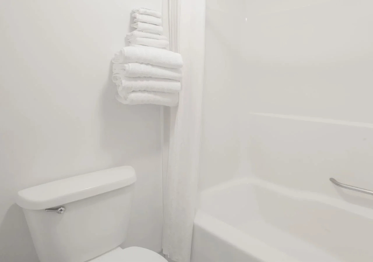 Knights Inn Sandusky