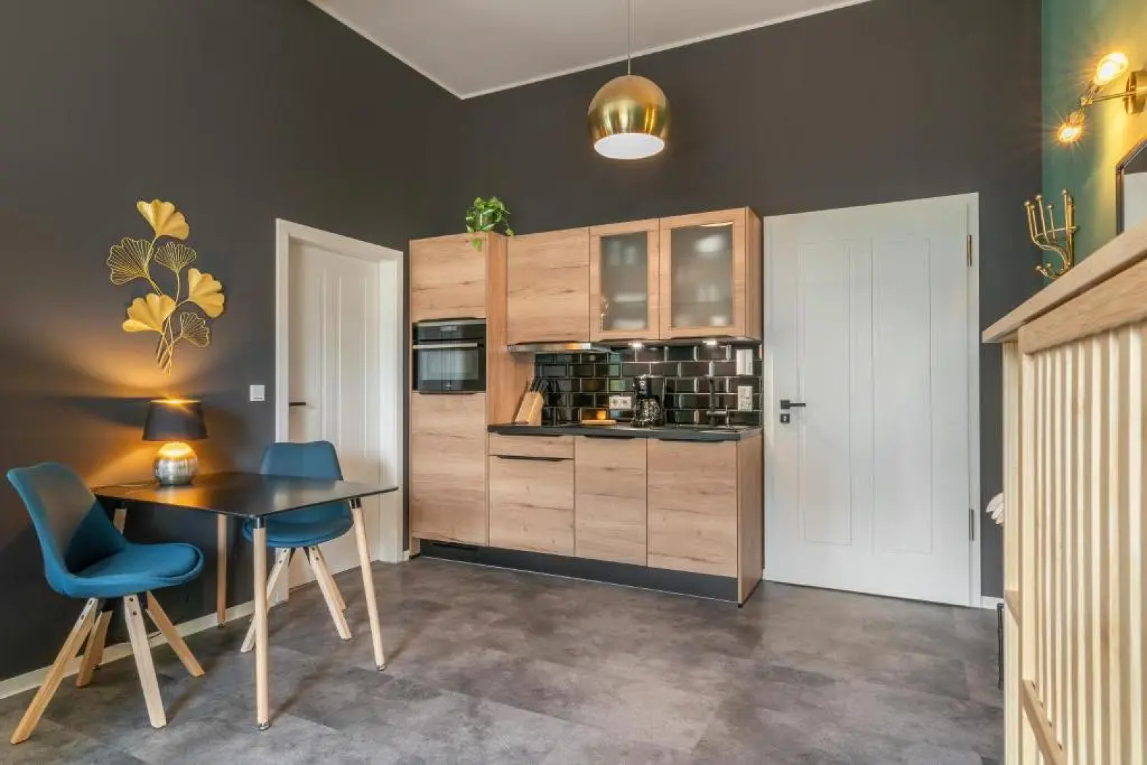 One Moment Boardinghouse - Apartment Tropic