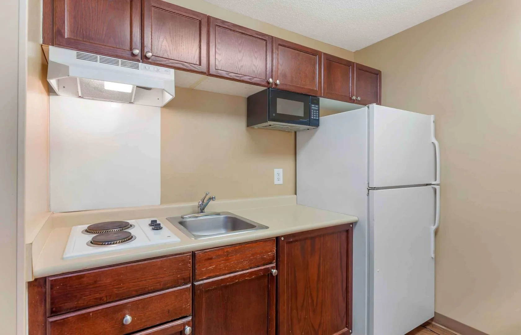 Extended Stay America Suites Raleigh RTP 4919 Miami Blvd
