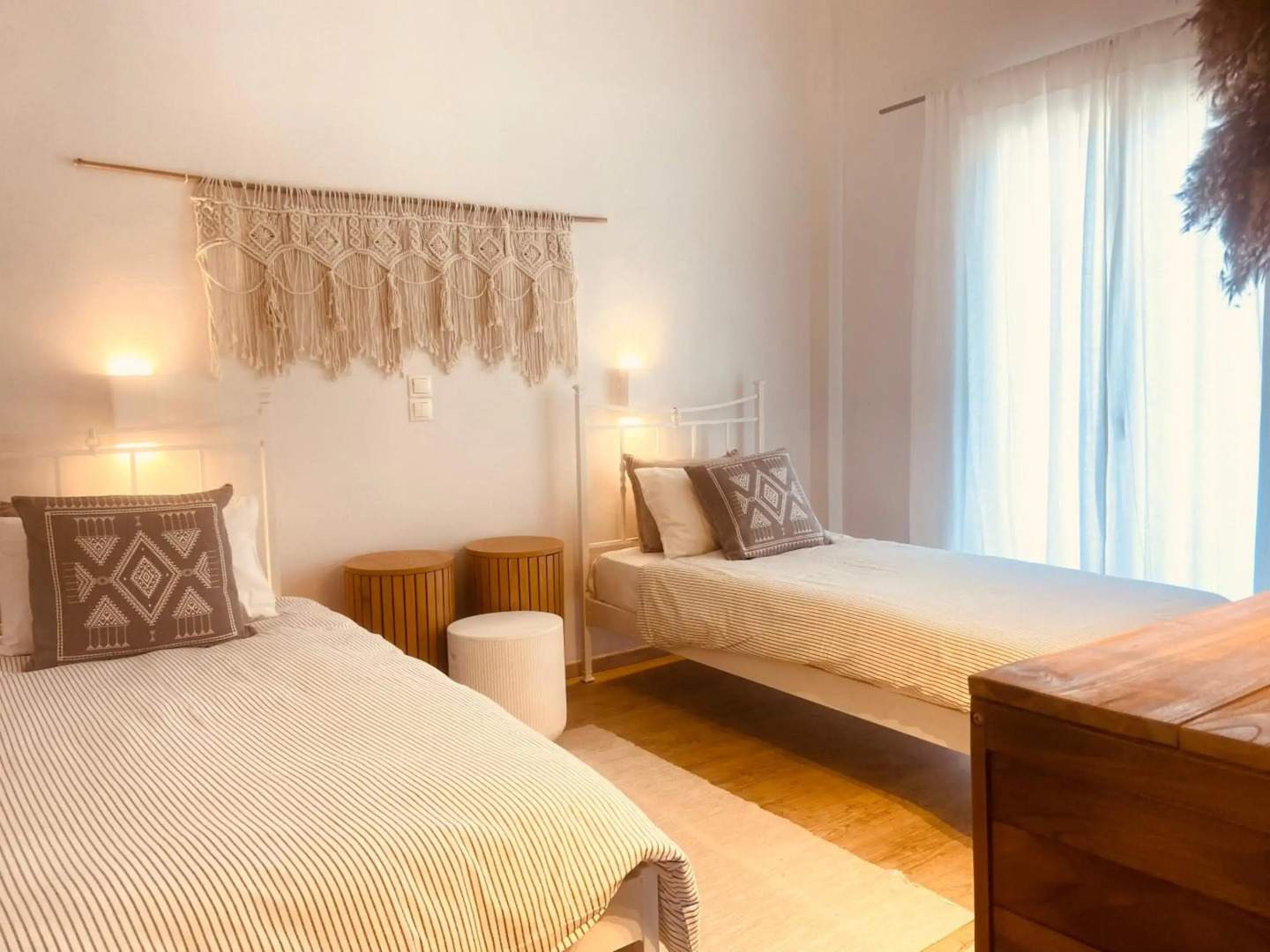 Efi & Sofia Apartments