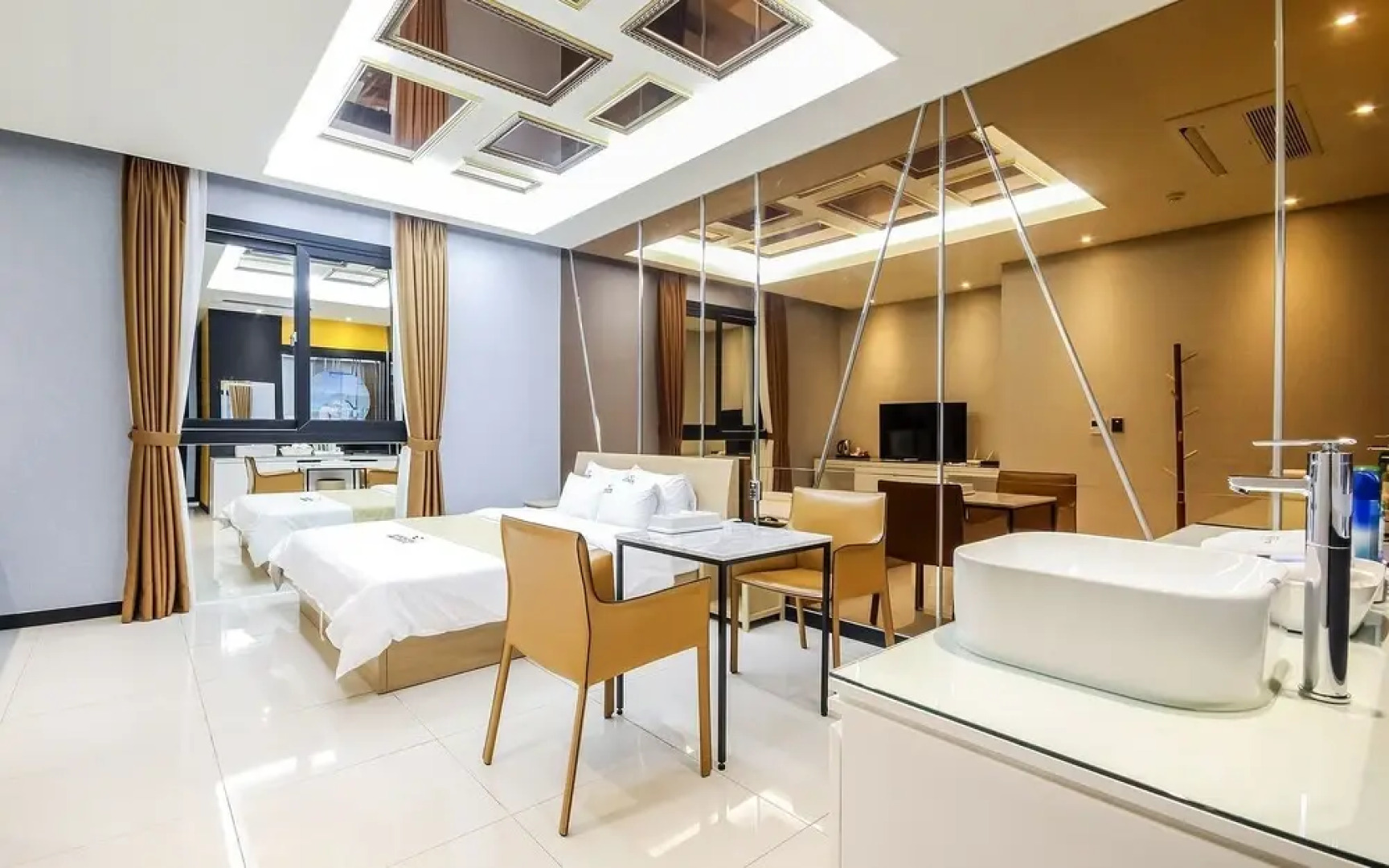 Naju Breeze Self Check-in Motel