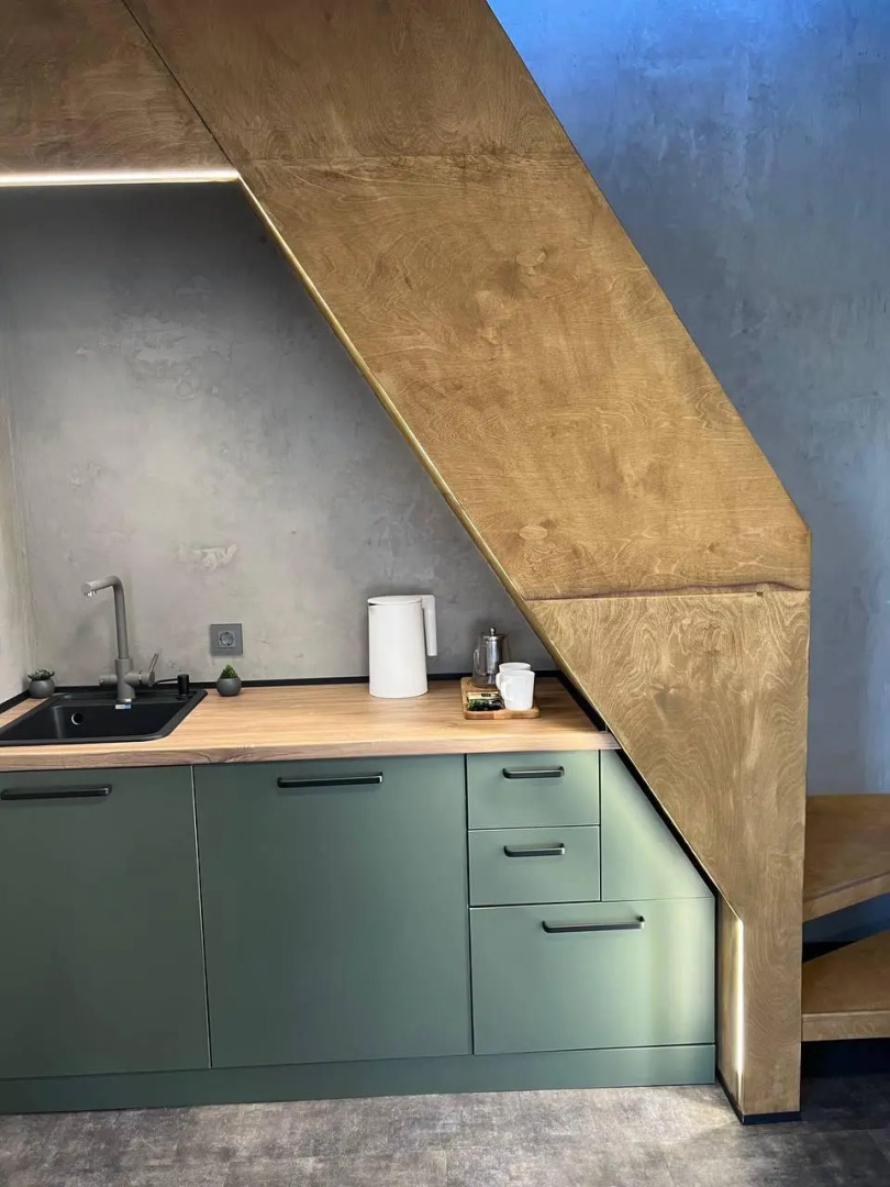 The-Pole (Зе Поле)