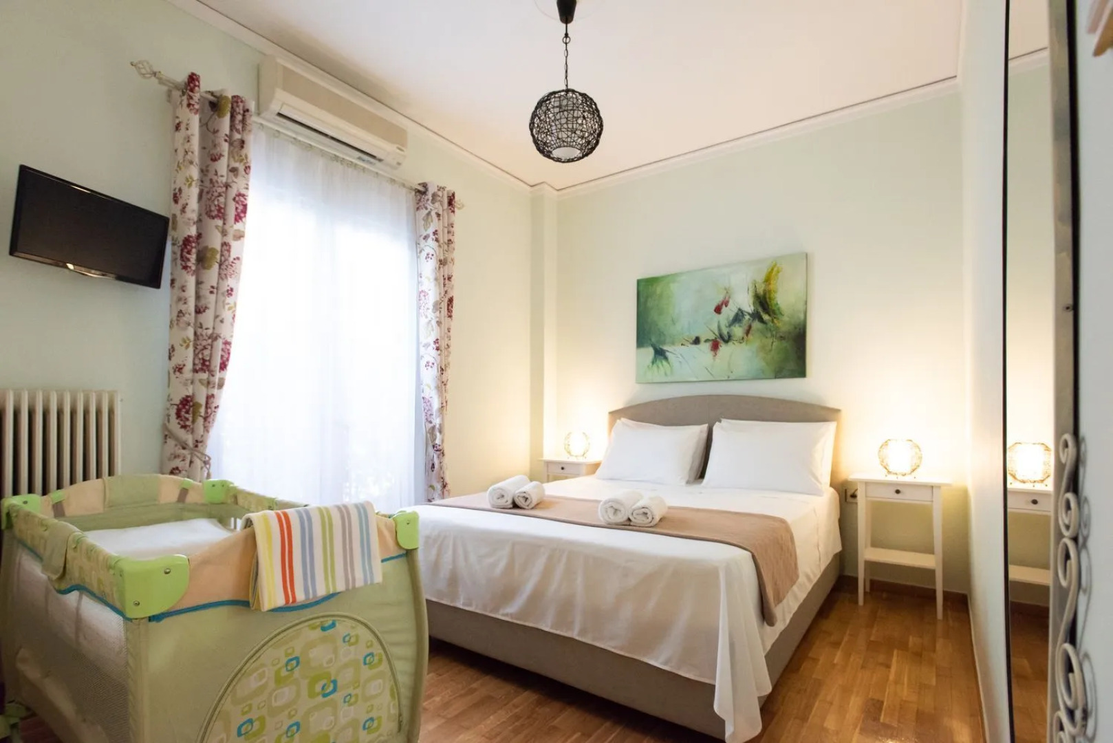 Blue Ark Athenian Nest