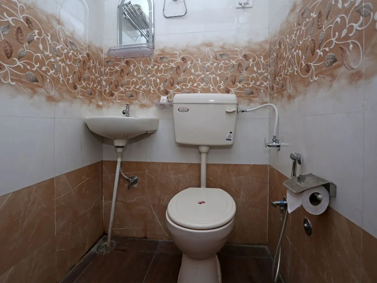 OYO 10137 Hotel Vaishnavi