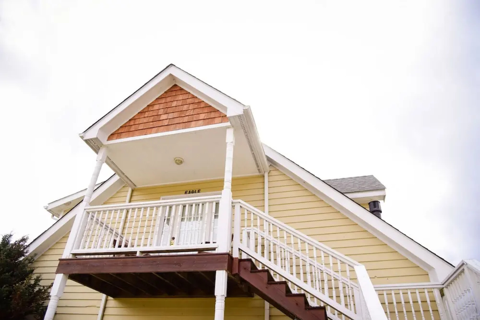 Azalea Inn Bed & Breakfast