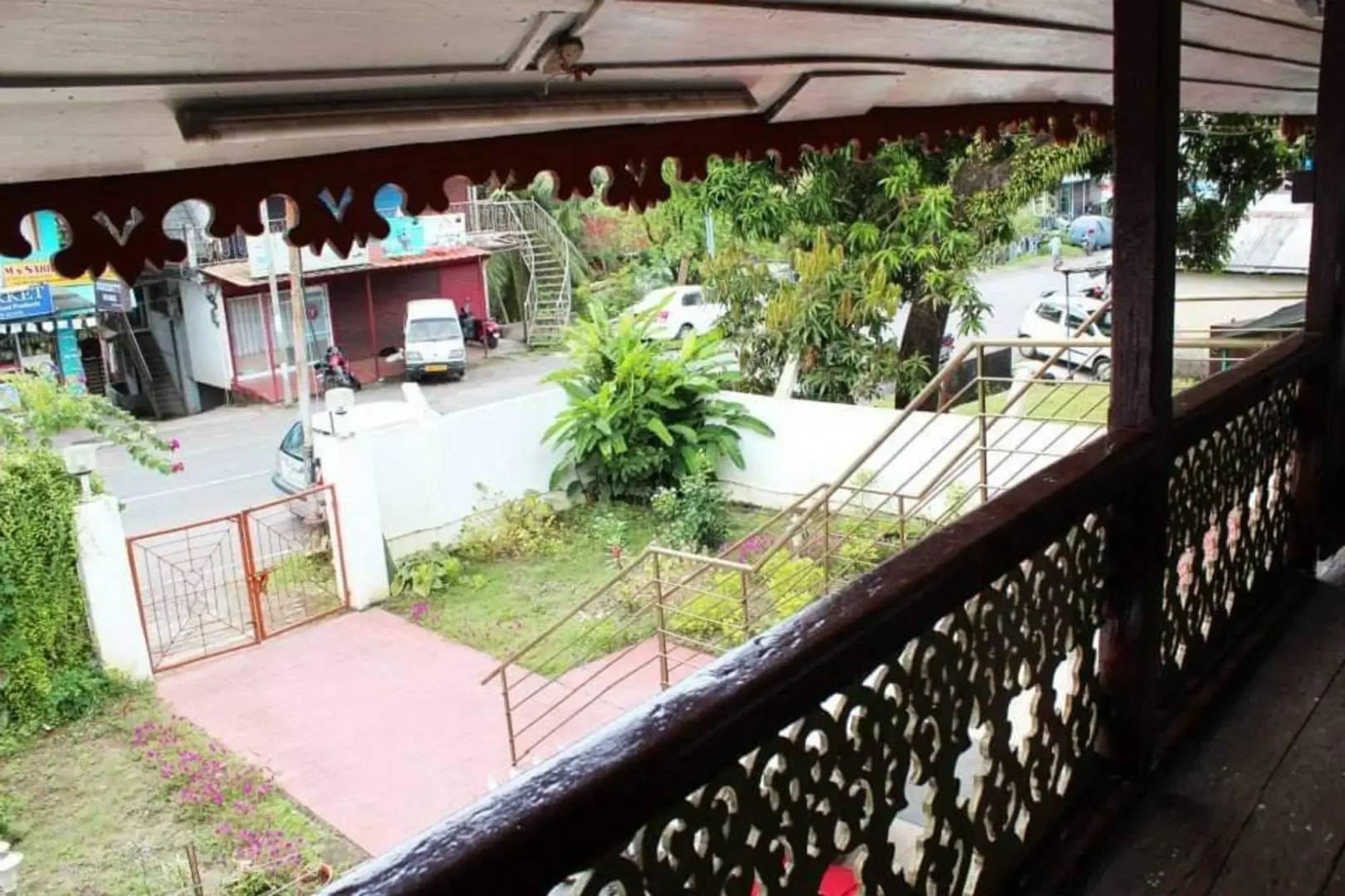 Kapoor Tourist Cottage