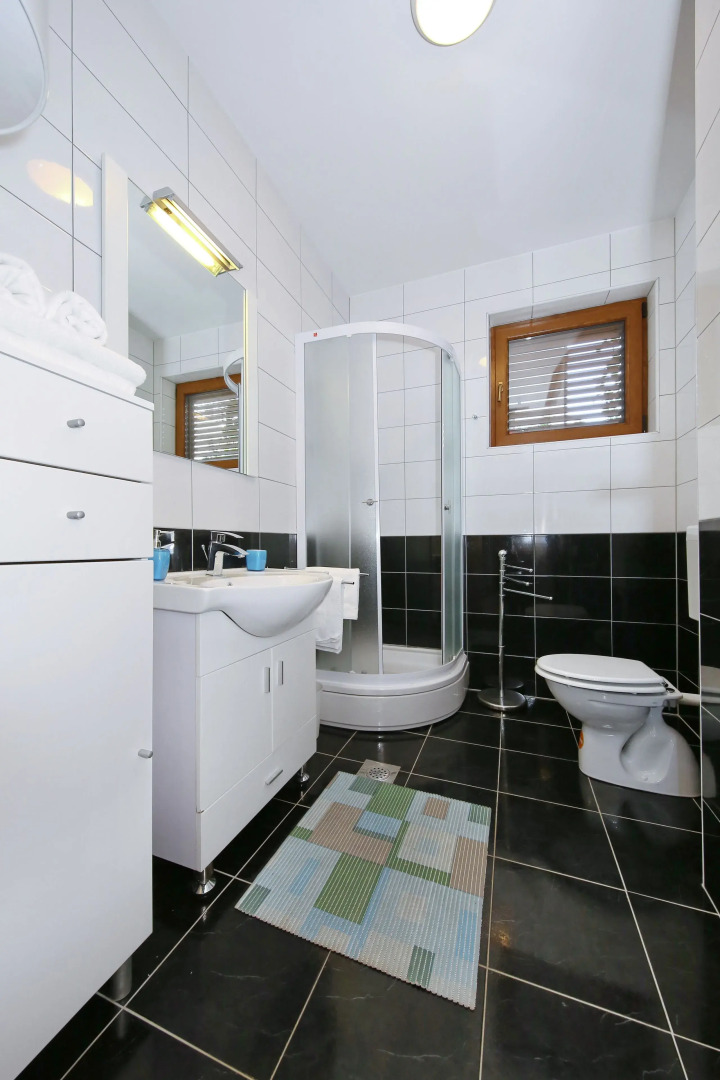 Be-Bu-Mar Apartments