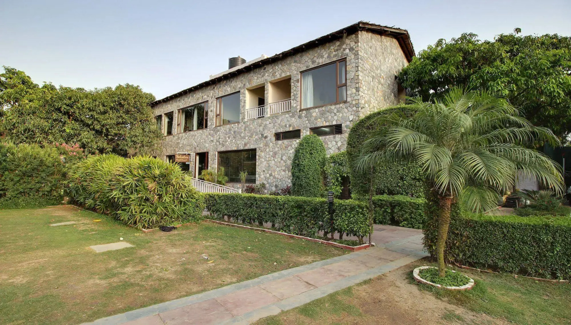 Wood castle Spa & Resort