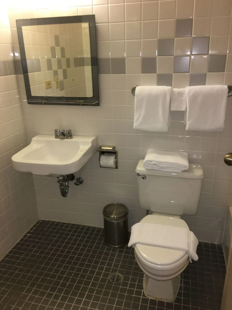 New Harmon Loop Hotel