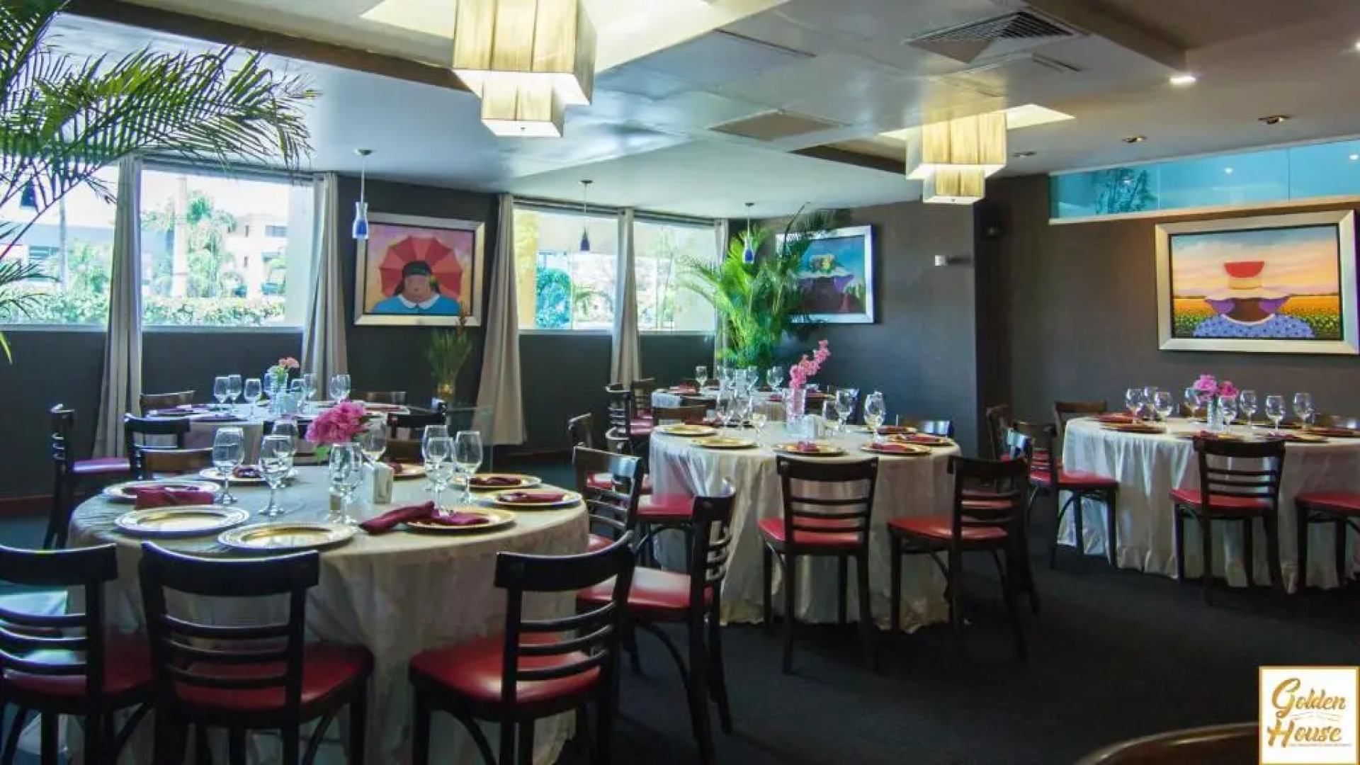 Golden House Hotel & Restaurant