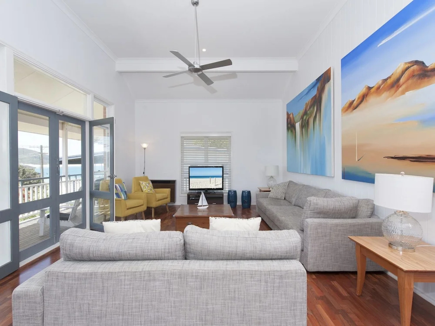 Surf Break - Fingal Bay