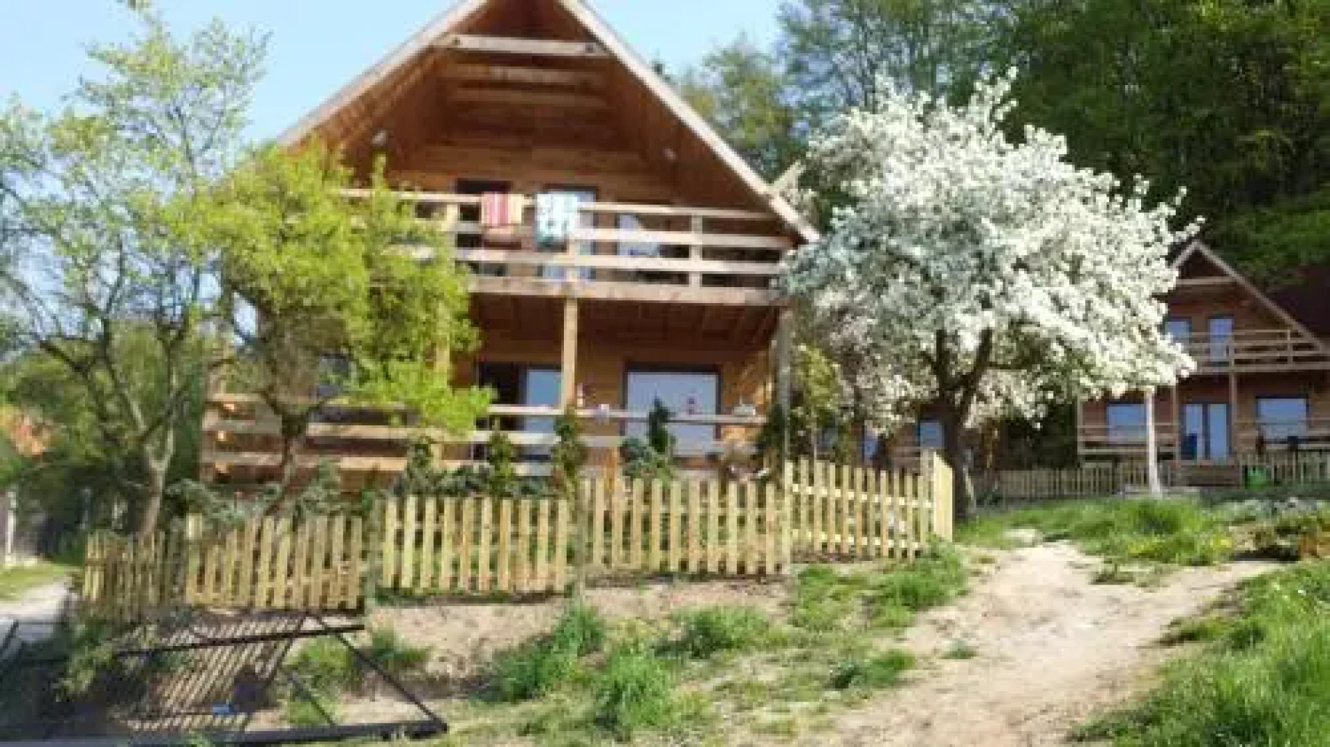 Osrodek Wczasowy Zloty Dab Domki