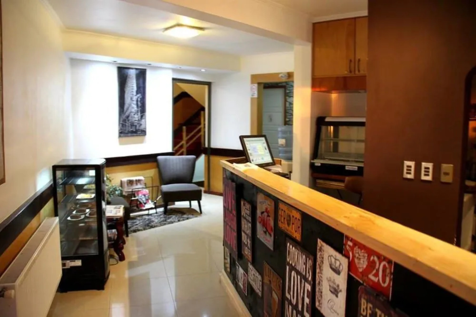 Travel International Hostal - Cafe