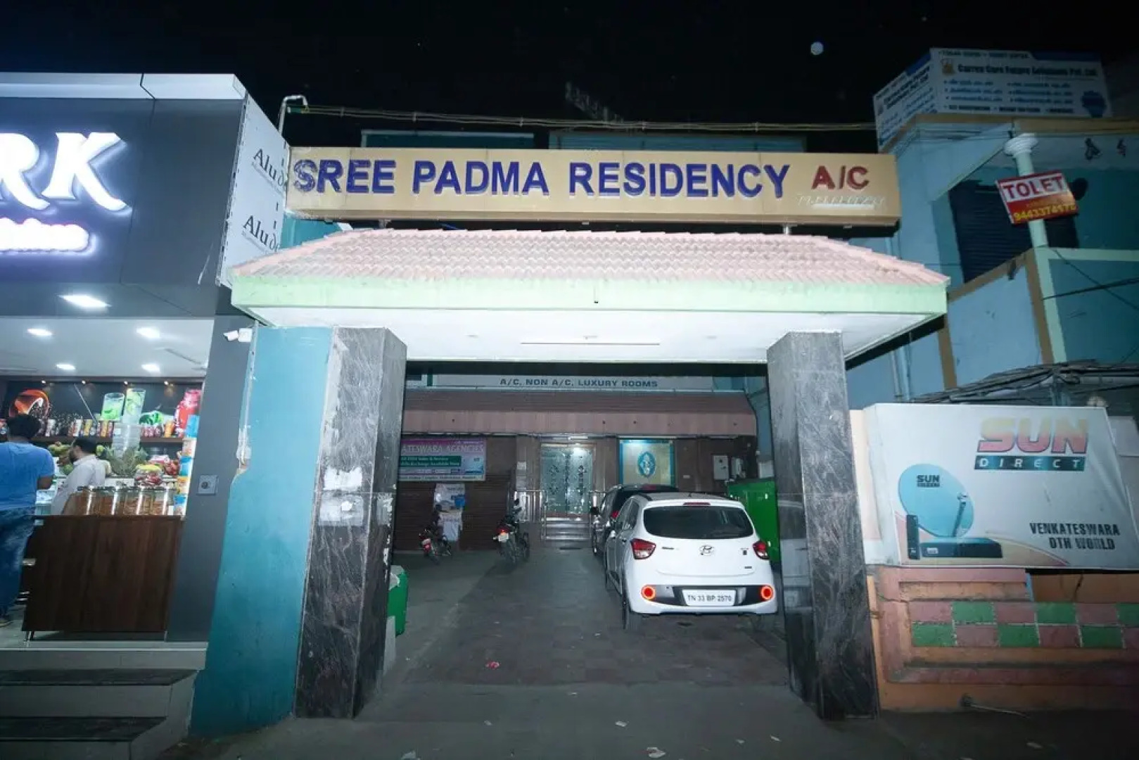 SPOT ON 30656 Sree Padma Residency