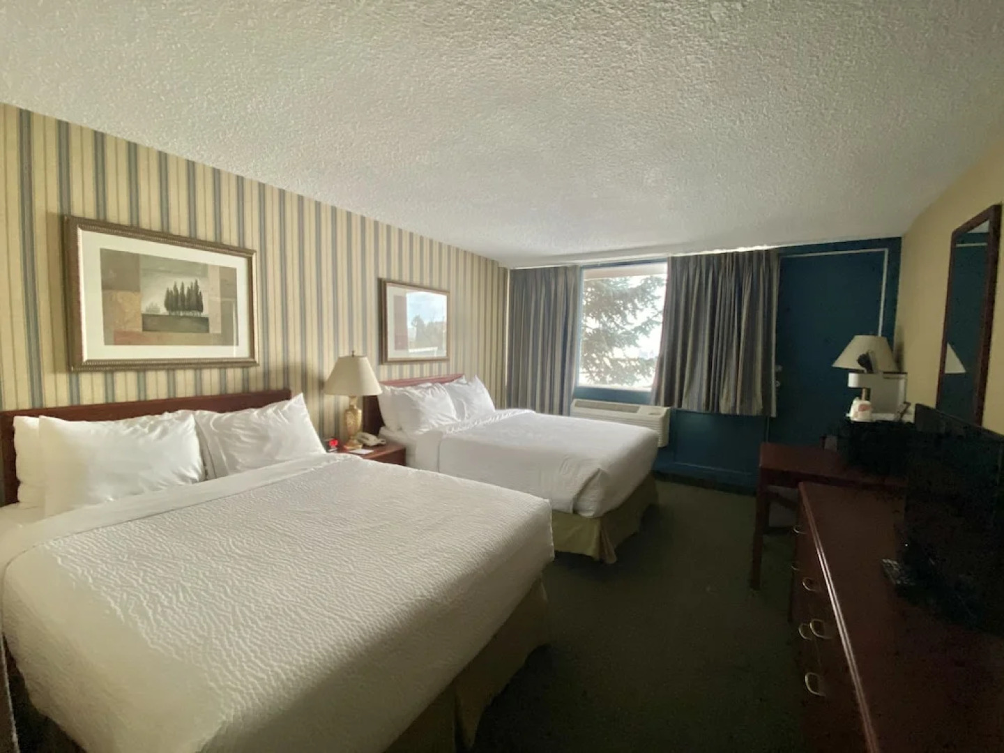 Quality Inn Whitecourt