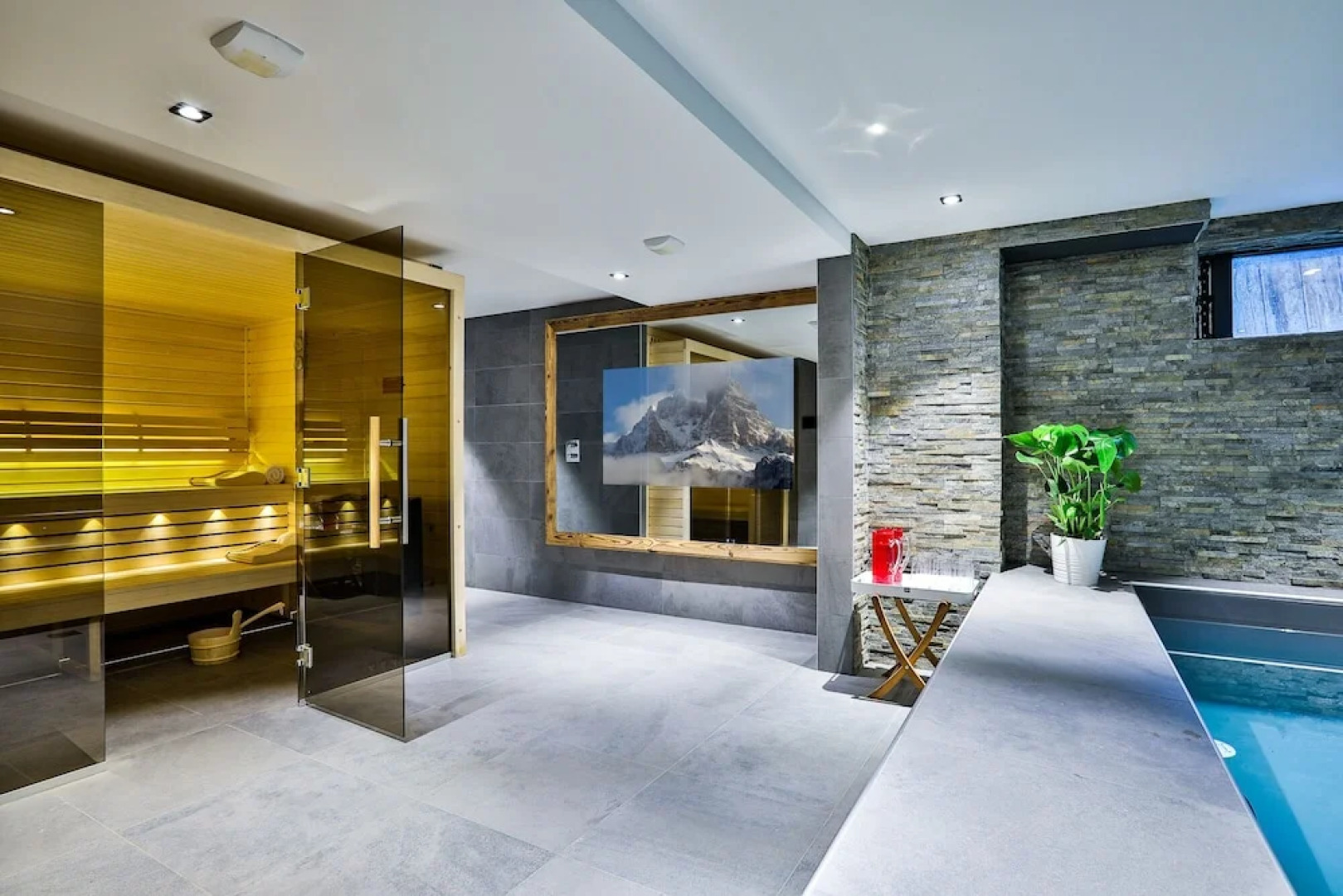 Black Squirrel Chalet