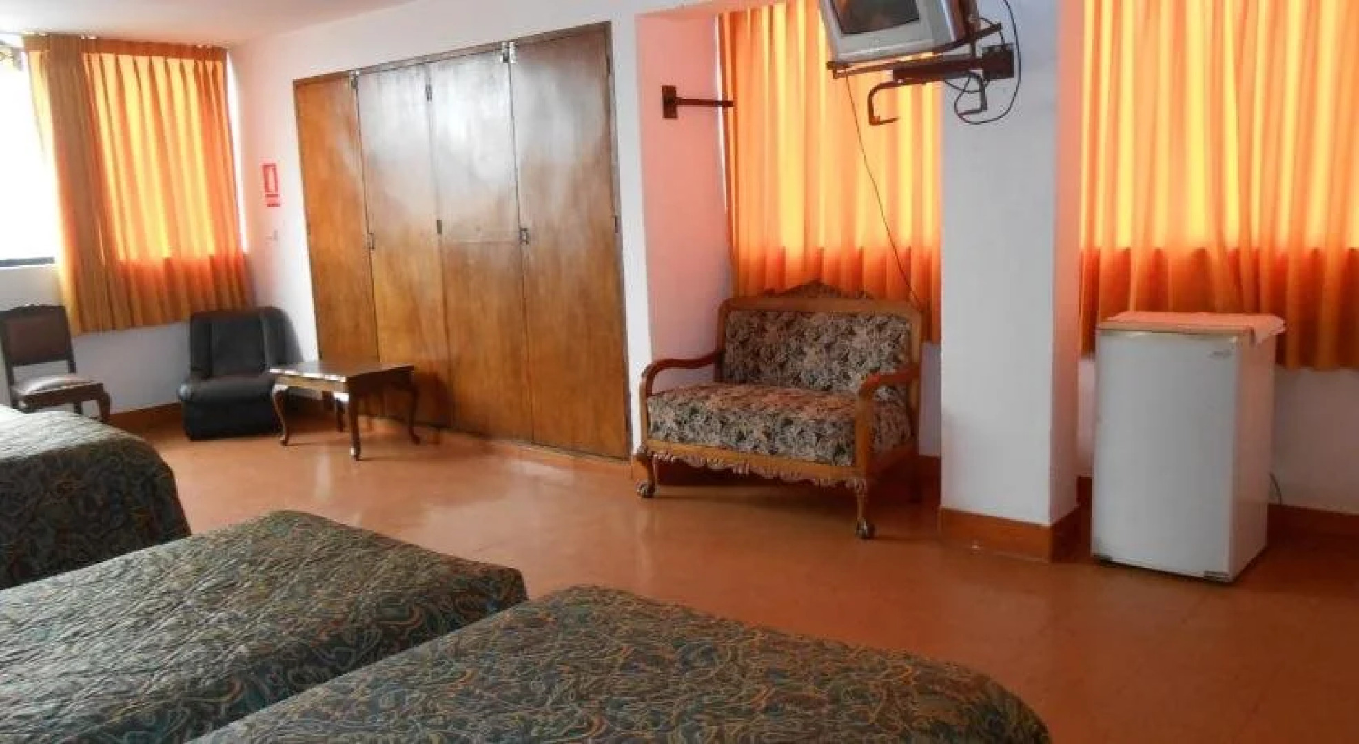 Hostal Residencial Cesar Alberto