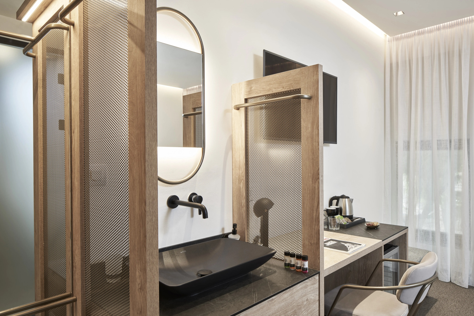 NLH MONASTIRAKI - Neighborhood Lifestyle Hotels