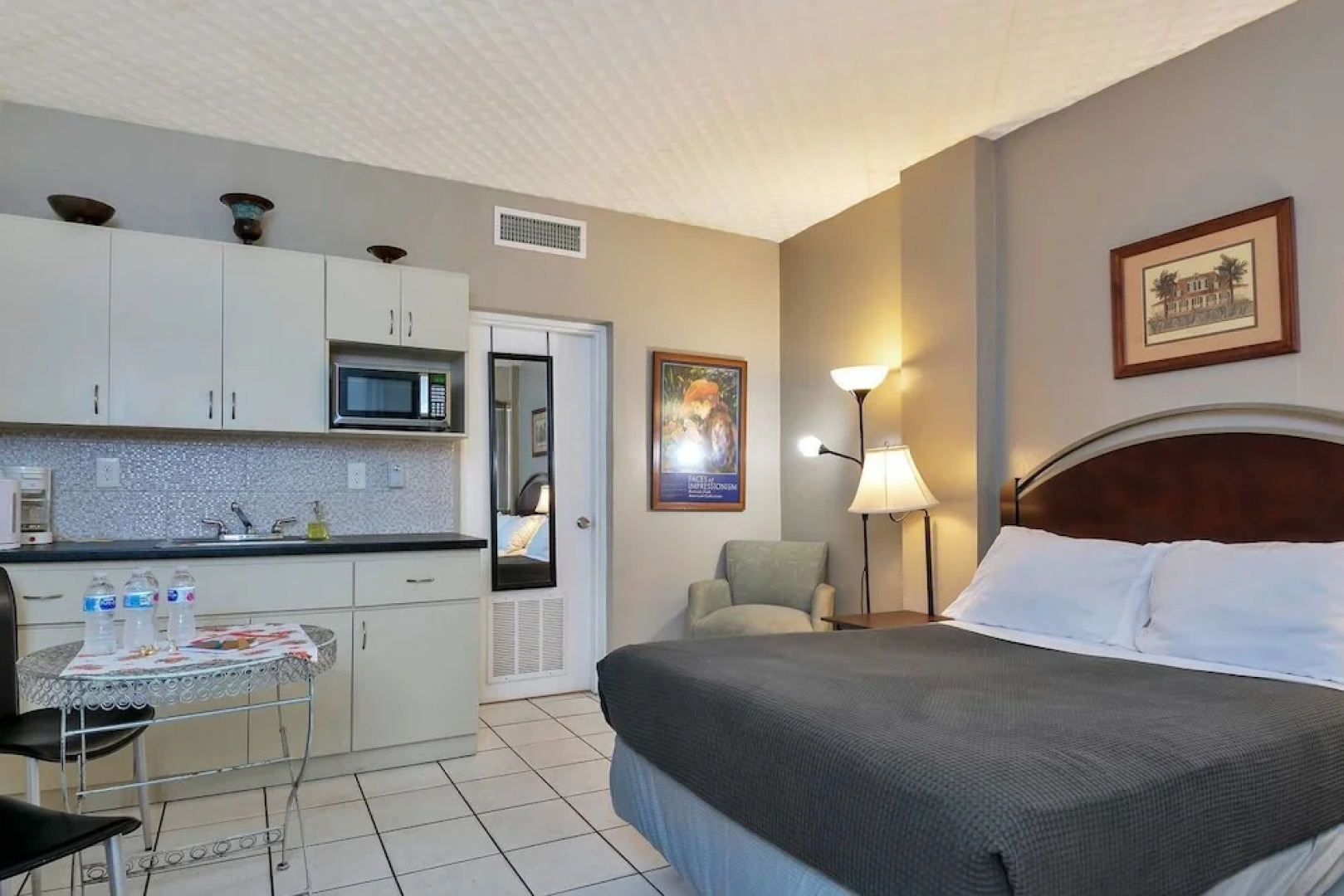 Lovely Apartment, Hallandale Beach!!!