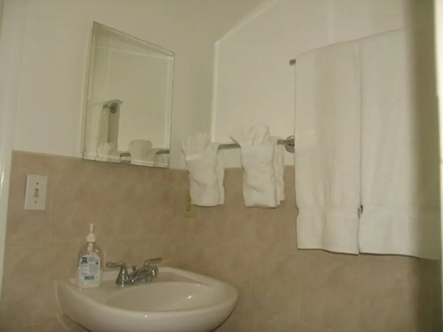 Southold Beach Motel