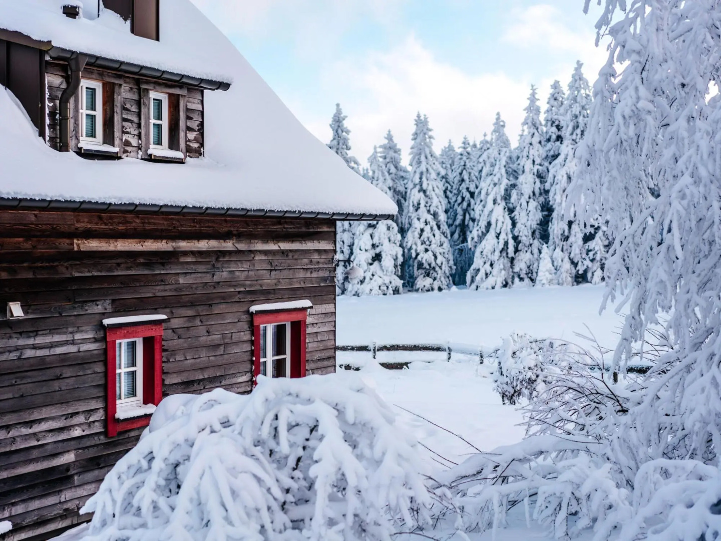 Cottages, Turf House