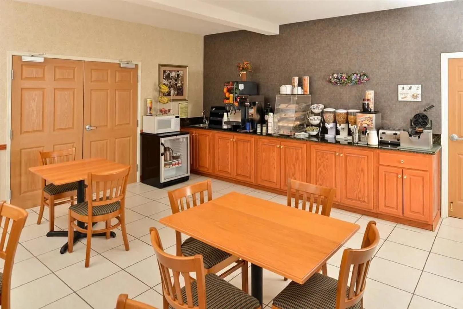 Americas Best Value Inn And Suites Carrollton