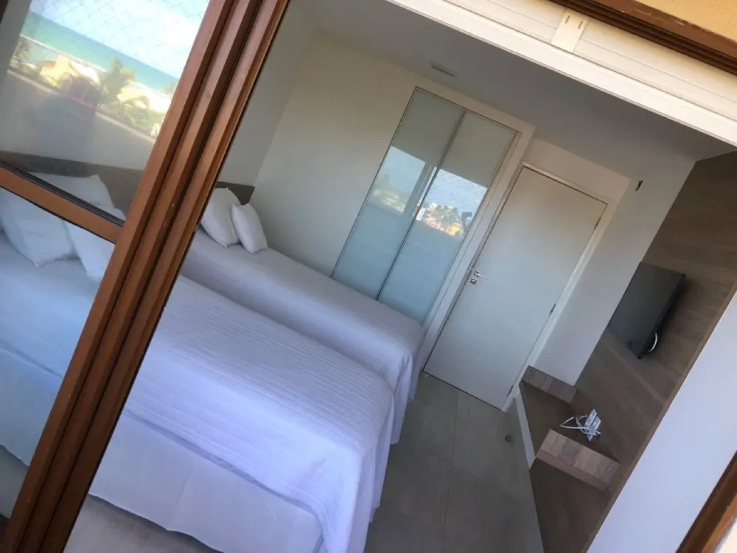 Cobertura Beira-Mar c/ Piscina Privativa – Barra Bali 417