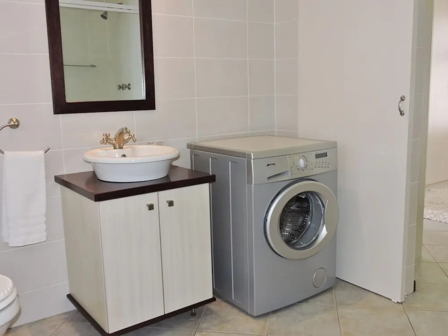 Exousia Self Catering