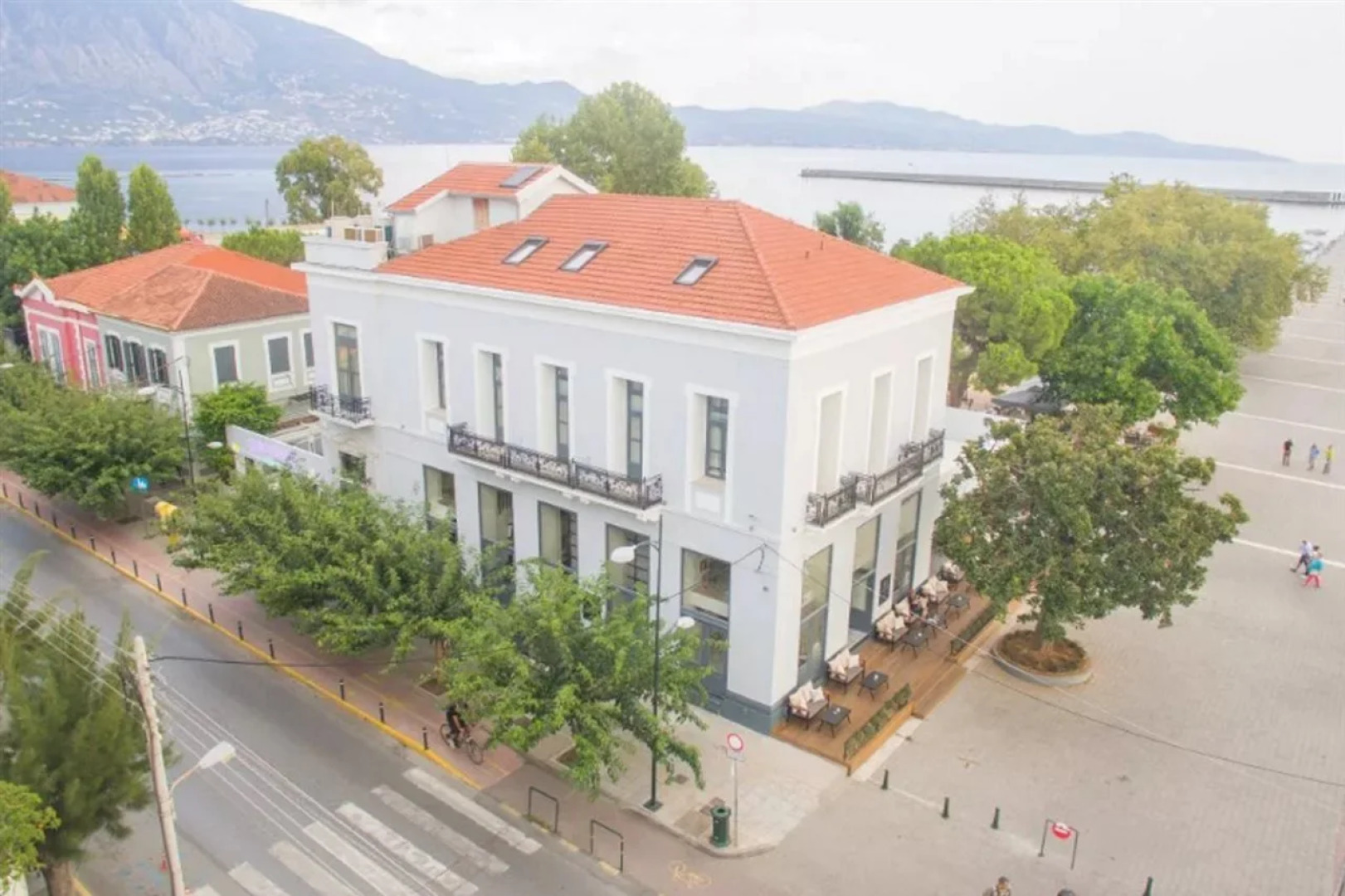 Panellinion Luxury Rooms