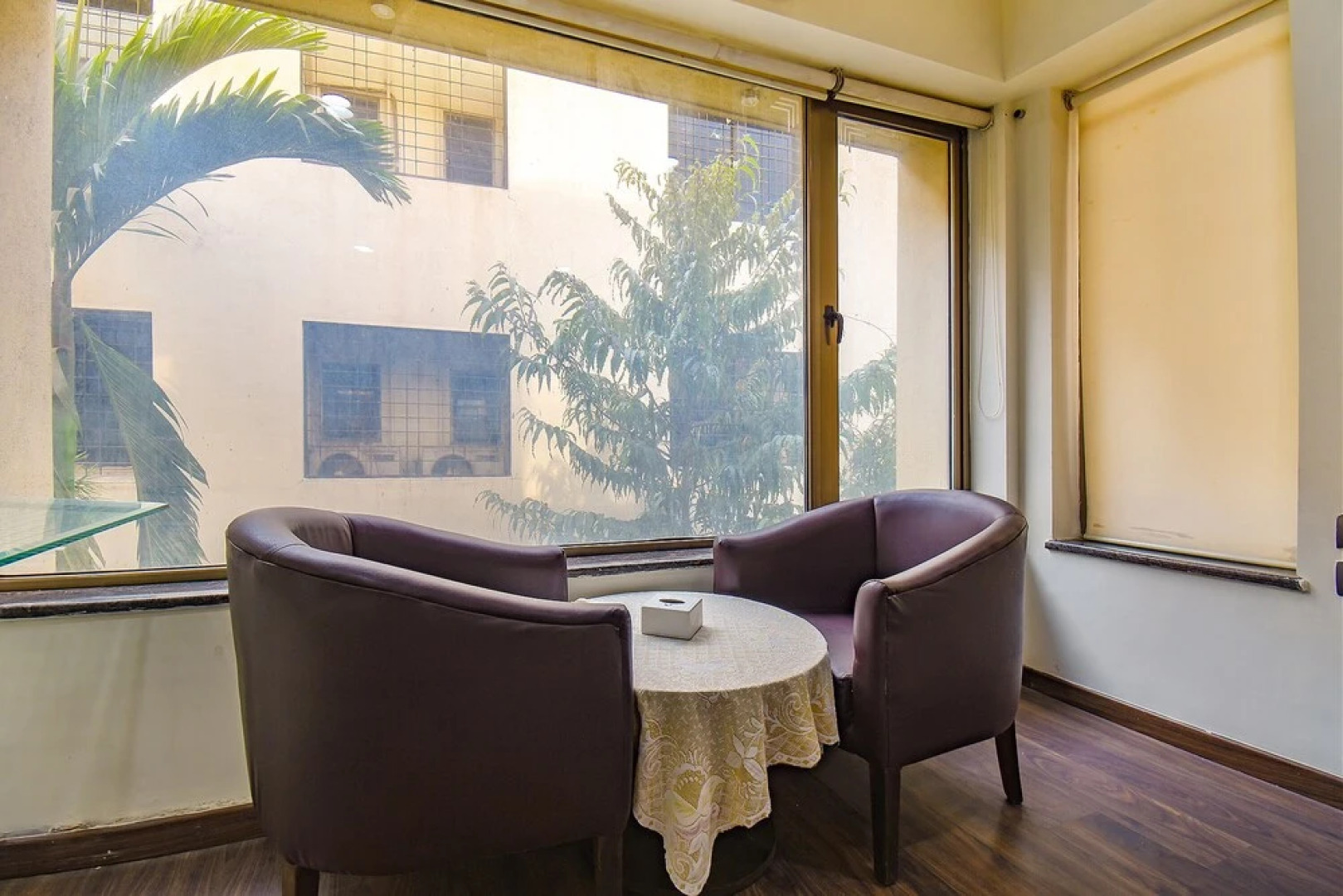 OYO 9721 Hotel SR Rooms