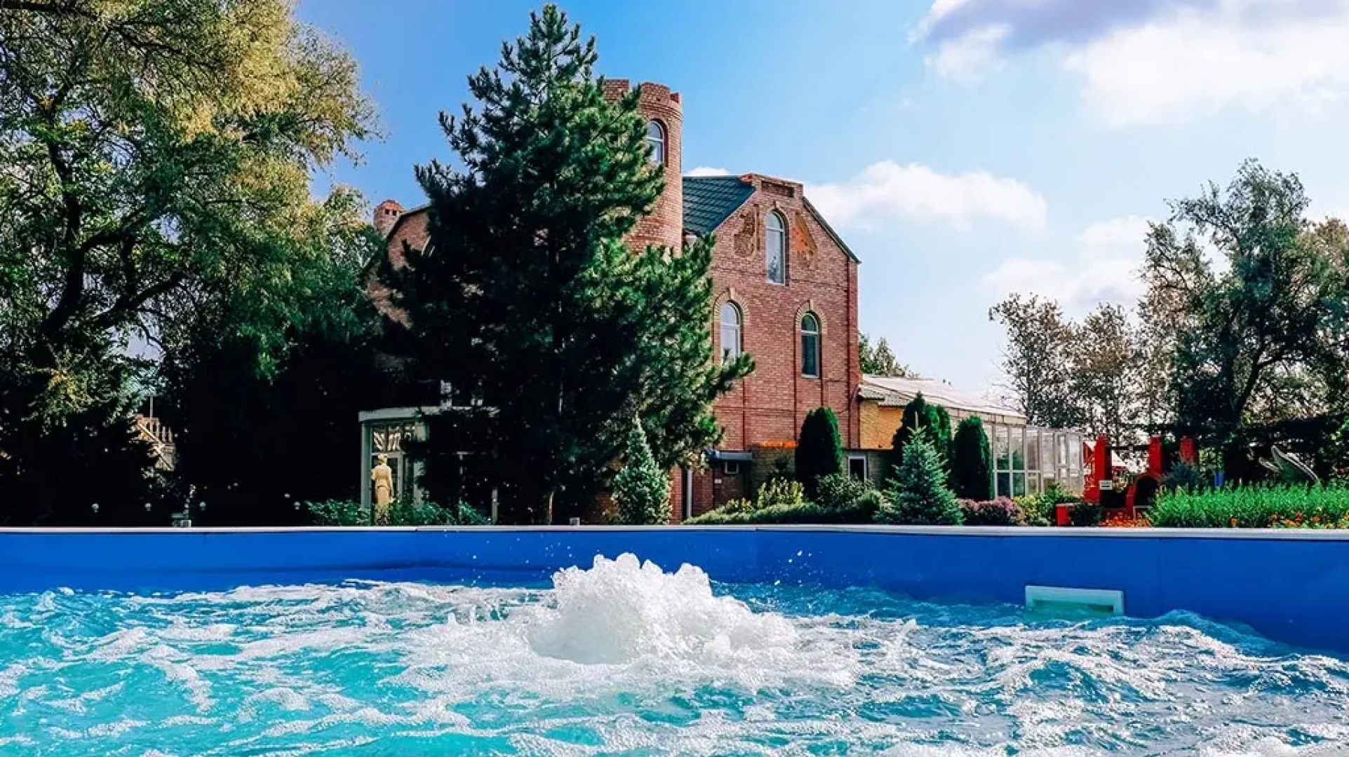 Замок (Астраханская обл)