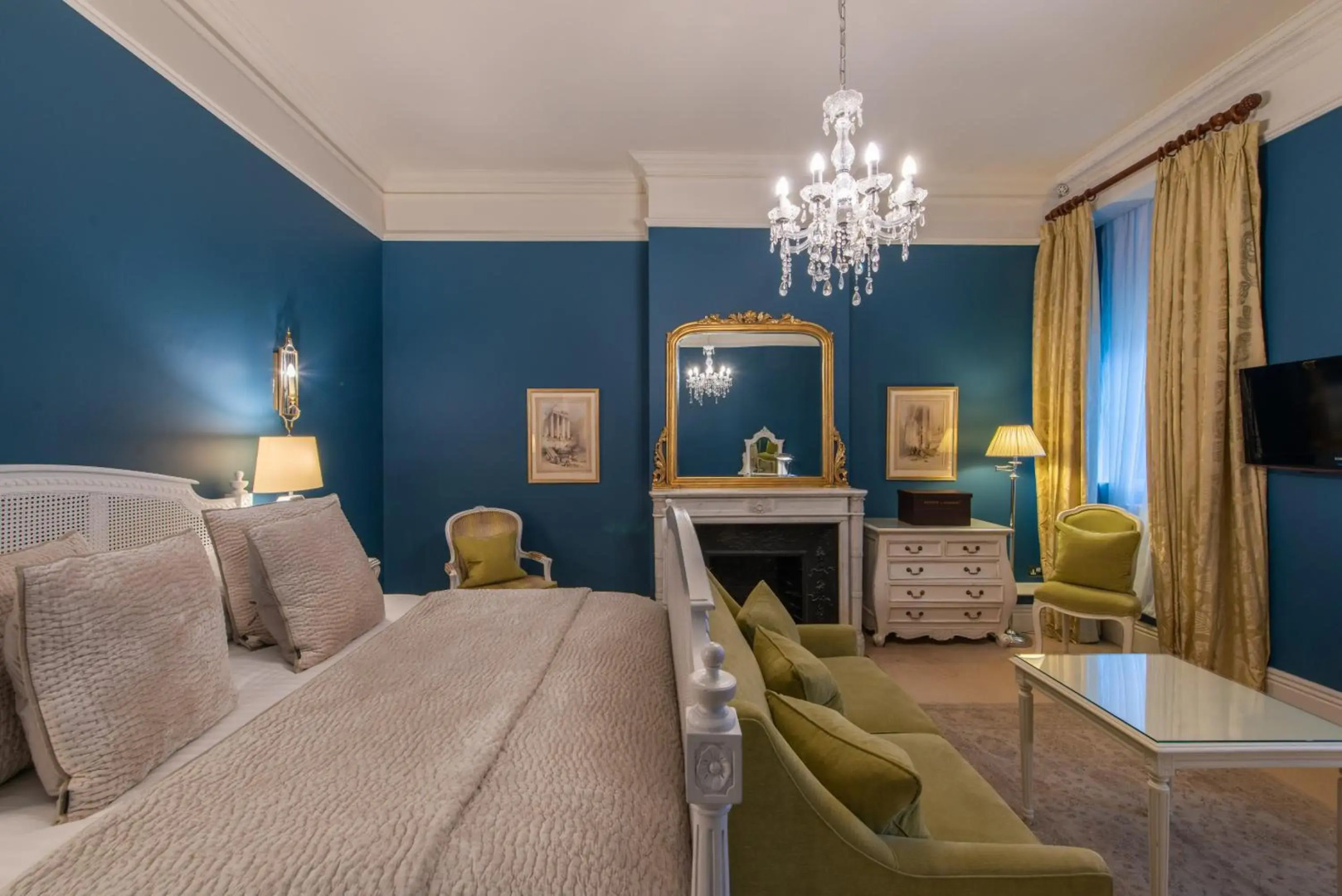 Rushton Hall Hotel & SPA