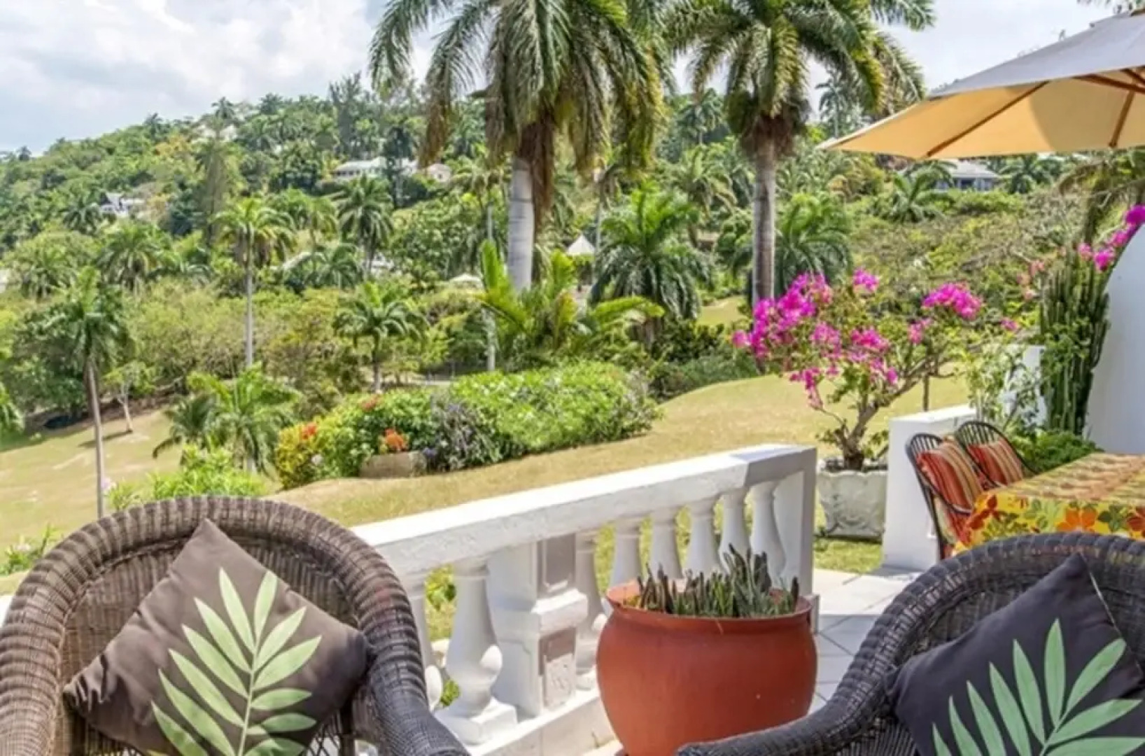 The Charles and The Earl