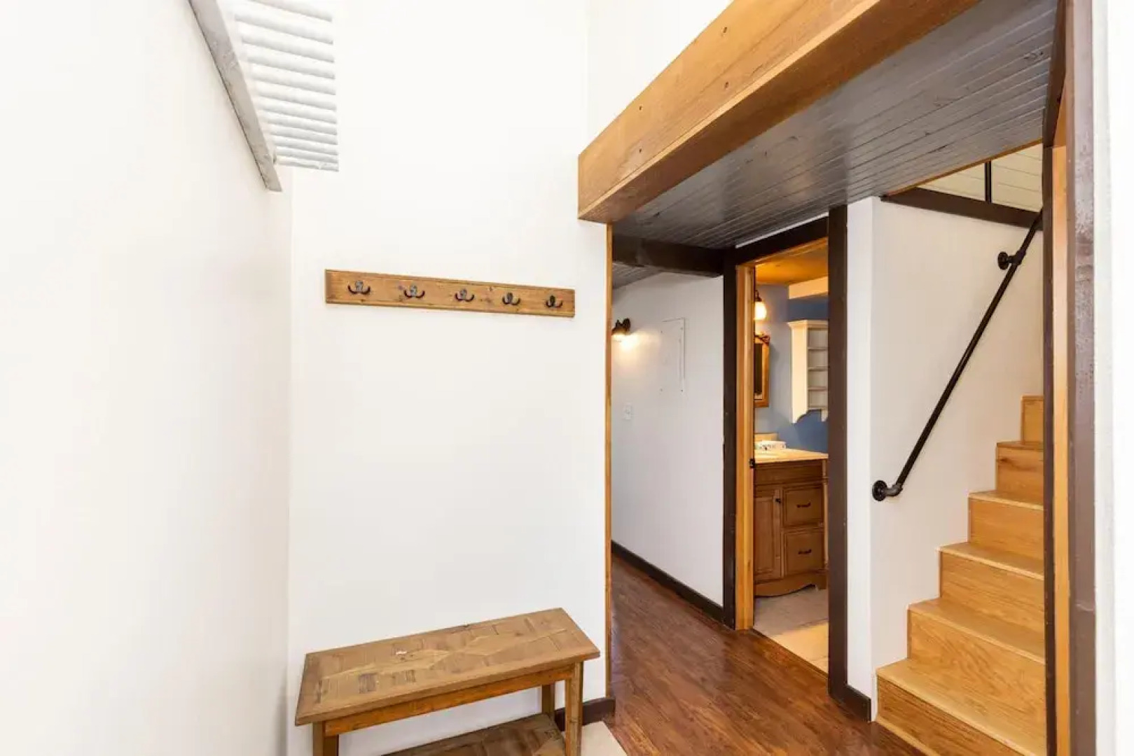 Silver Queen West, Building B, Unit 7137 by Summit County Mountain Retreats