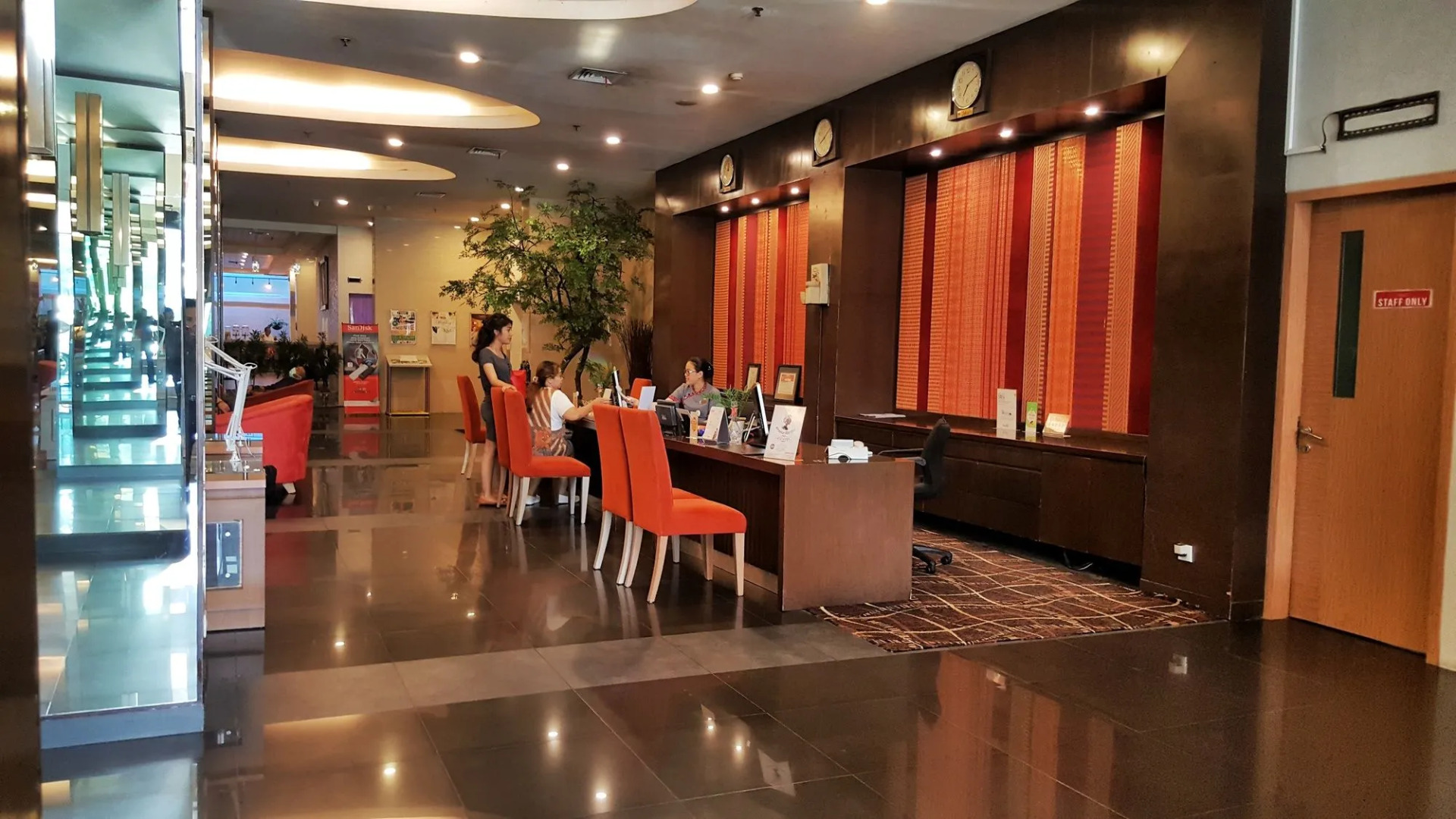 Horison Ultima Makassar