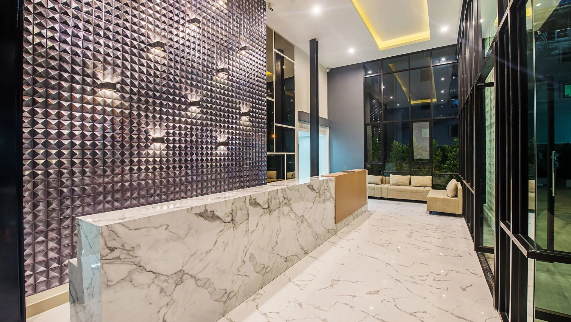 B2 Mae Sot Premier Hotel