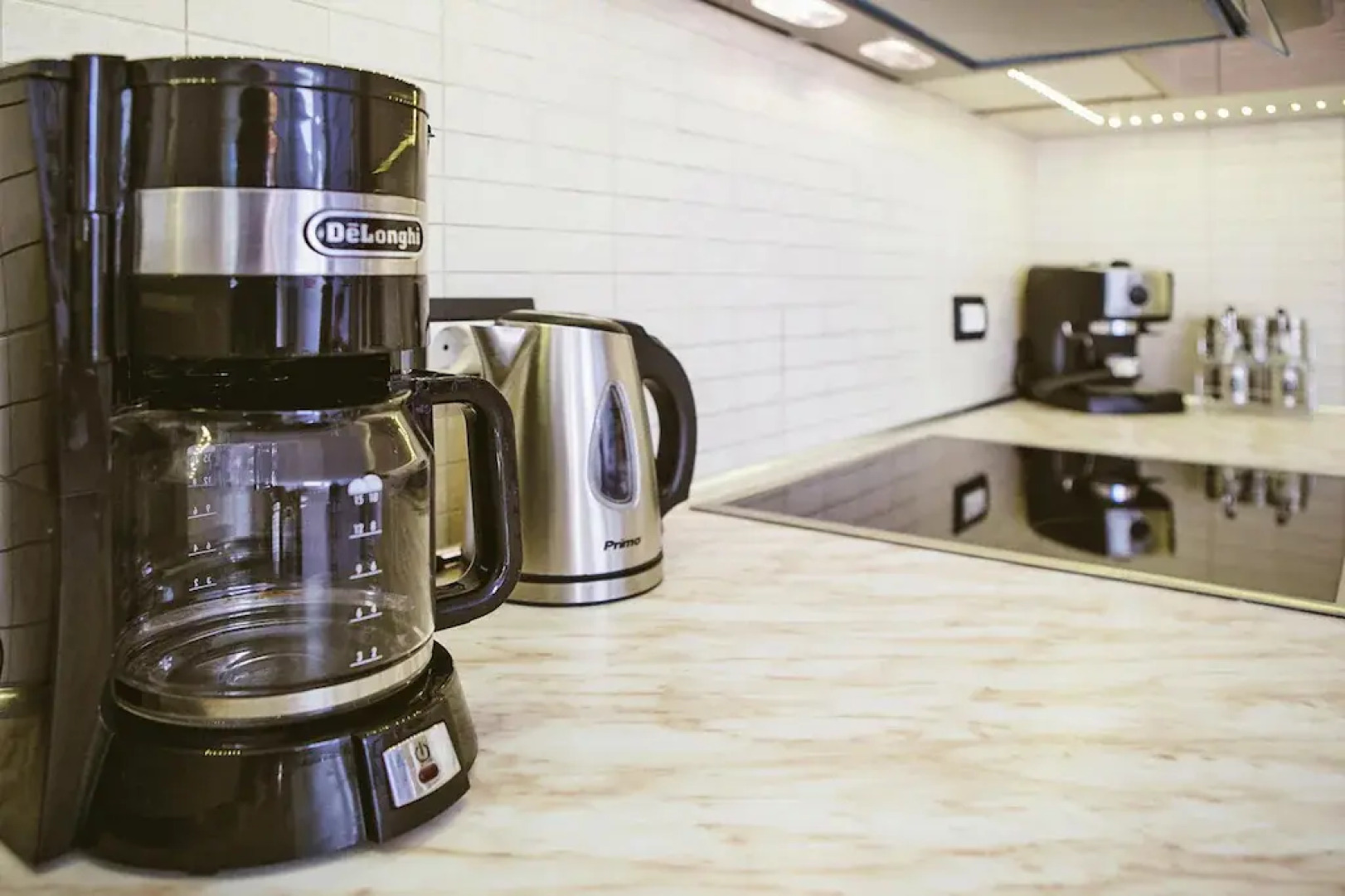 Semi-detached house, Lardos