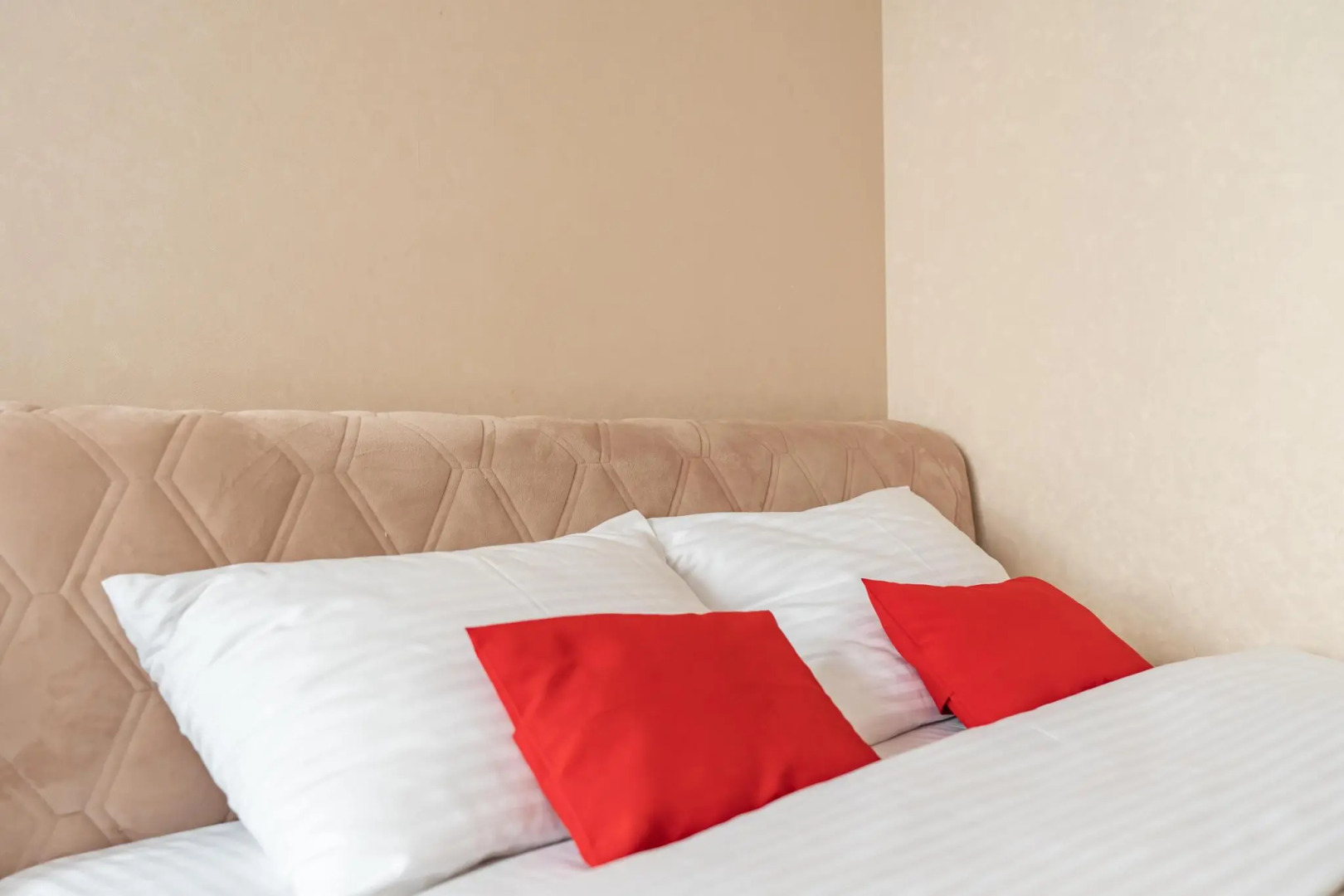 Best Hause (Бест Хаус) на улице на Чехова 43