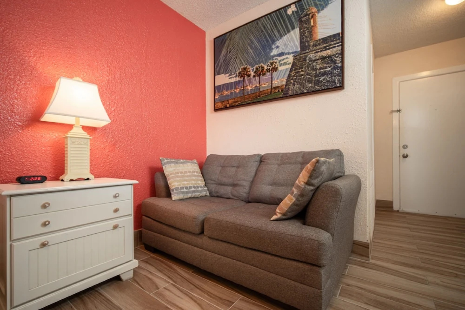 Island Sun Inn & Suites - Venice, Florida Historic Downtown & Beach Getaway