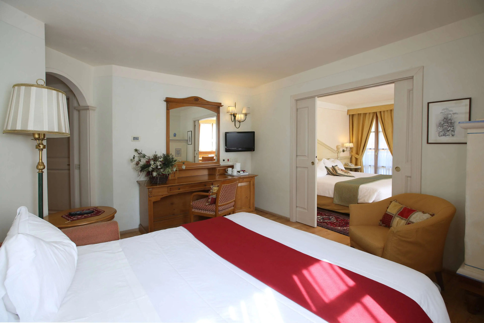 Alpen Suite Hotel