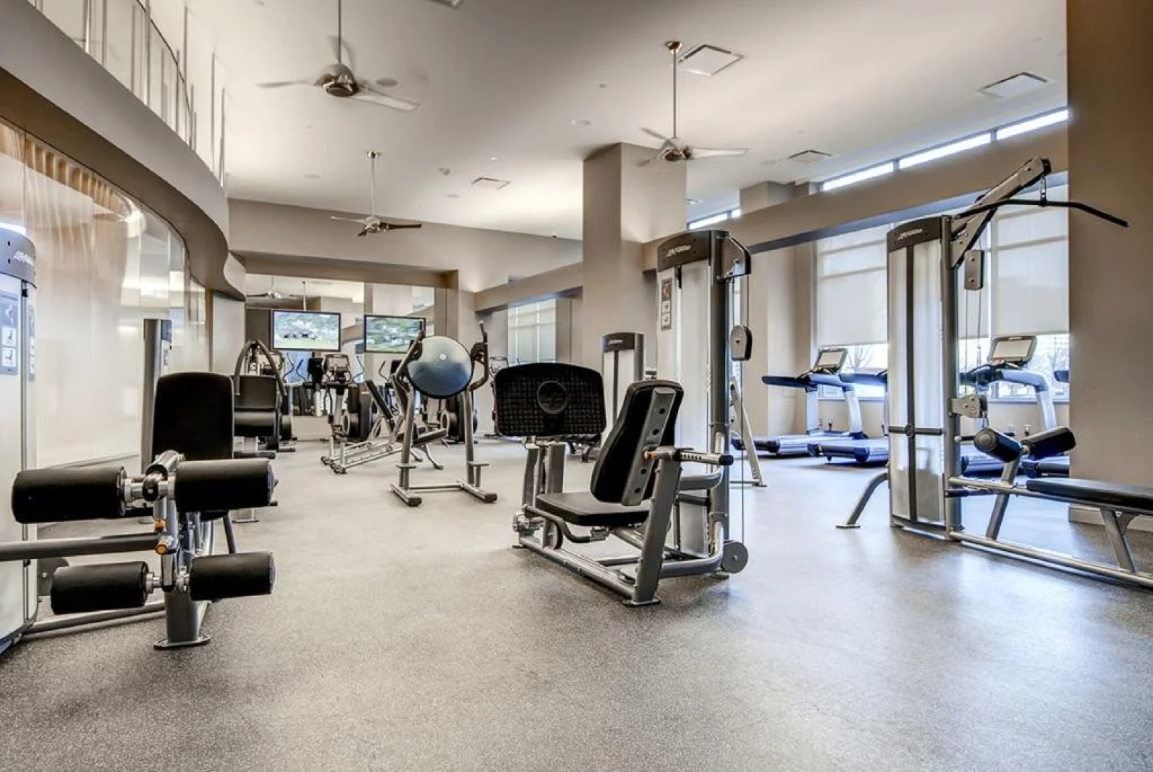 Global Luxury Suites at Metropolitan North