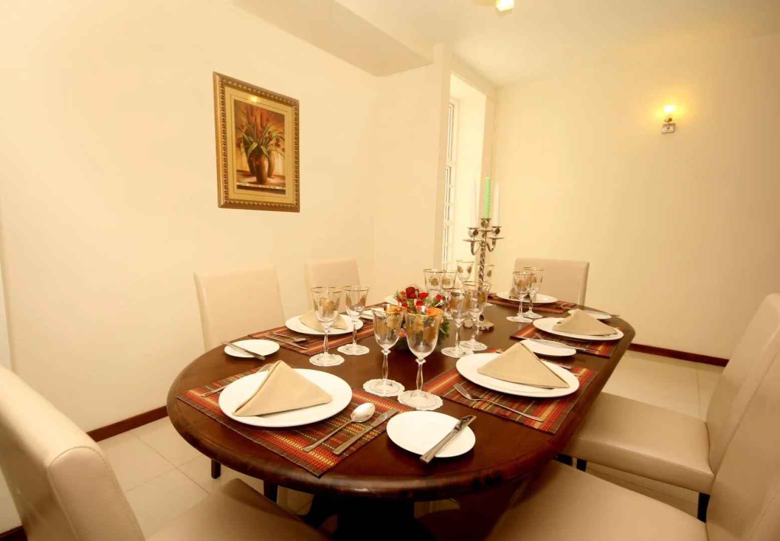 Unique Towers Luxury Boutique Suites