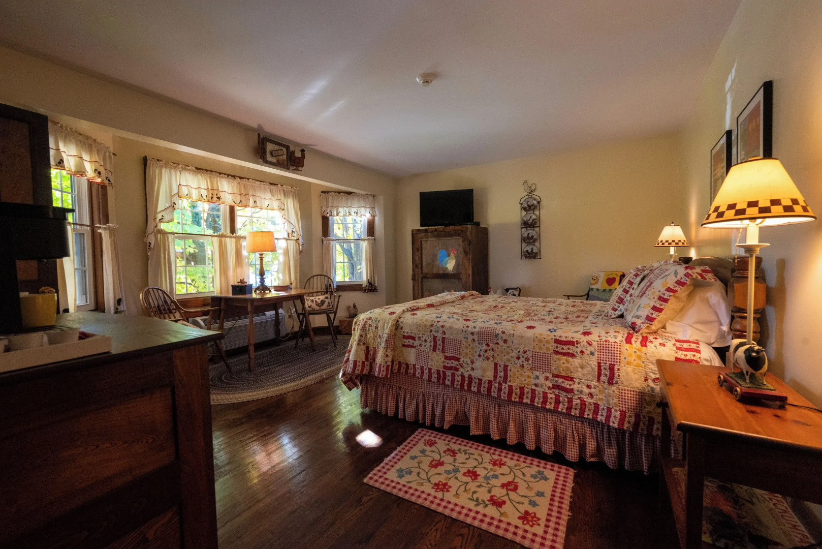 La Perla at Gregory House Country Inn & Restaurant