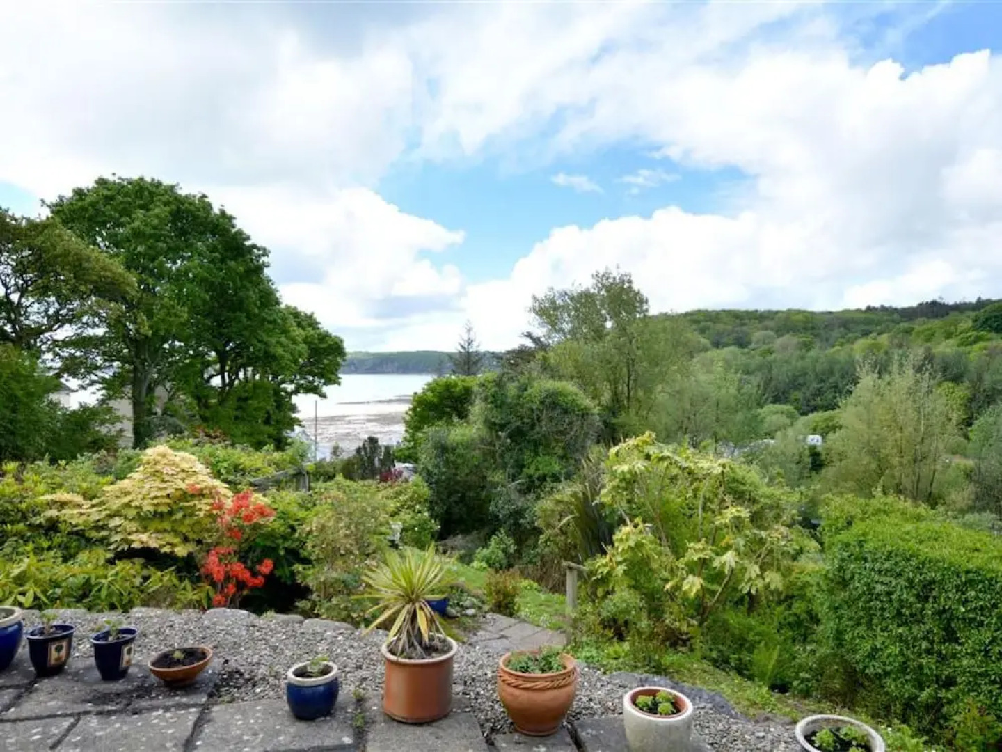 Large Holiday Home With View of the Beach and Sea, With its own Terrace