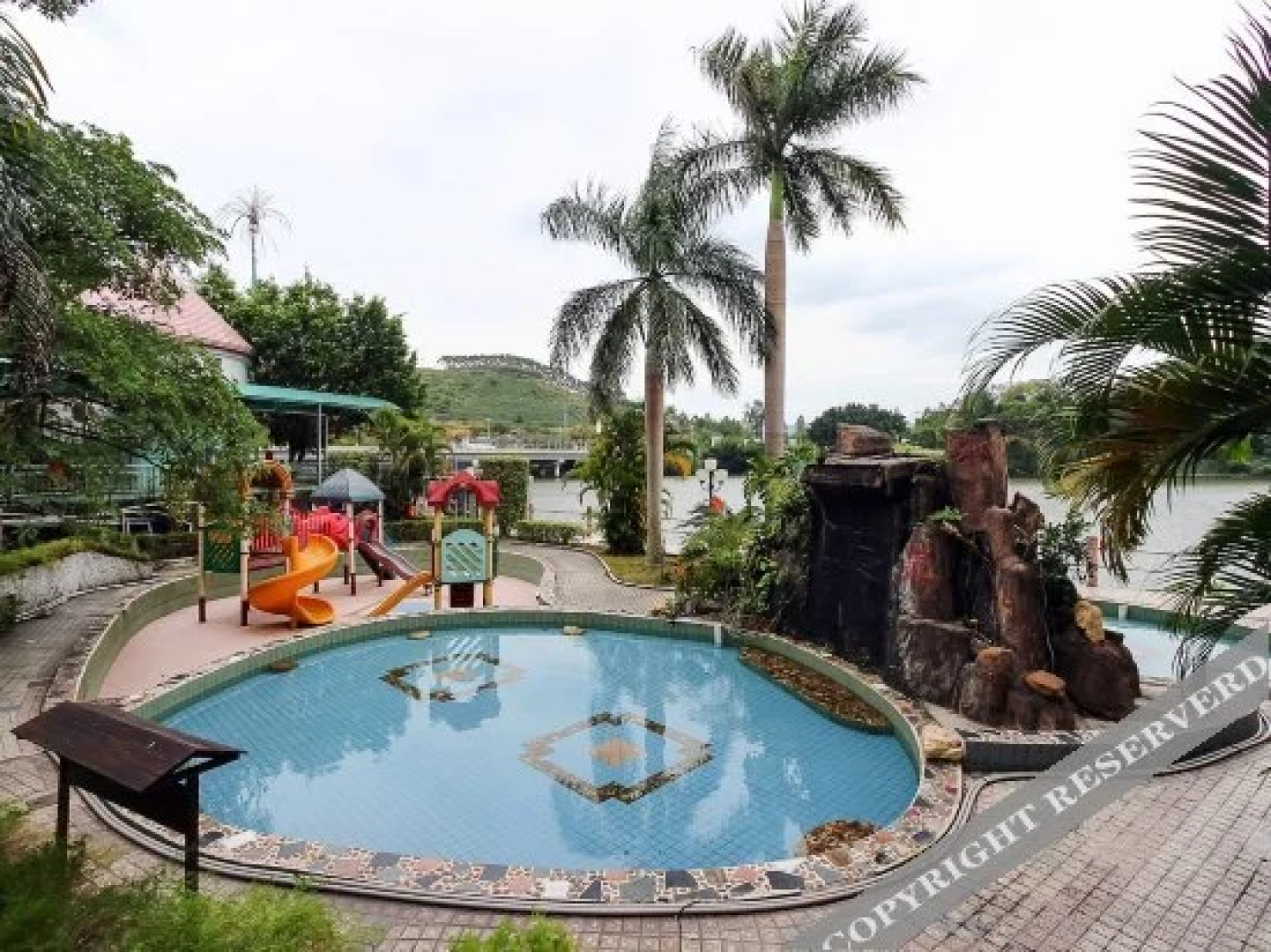 Baiyun Hot Spring Resort