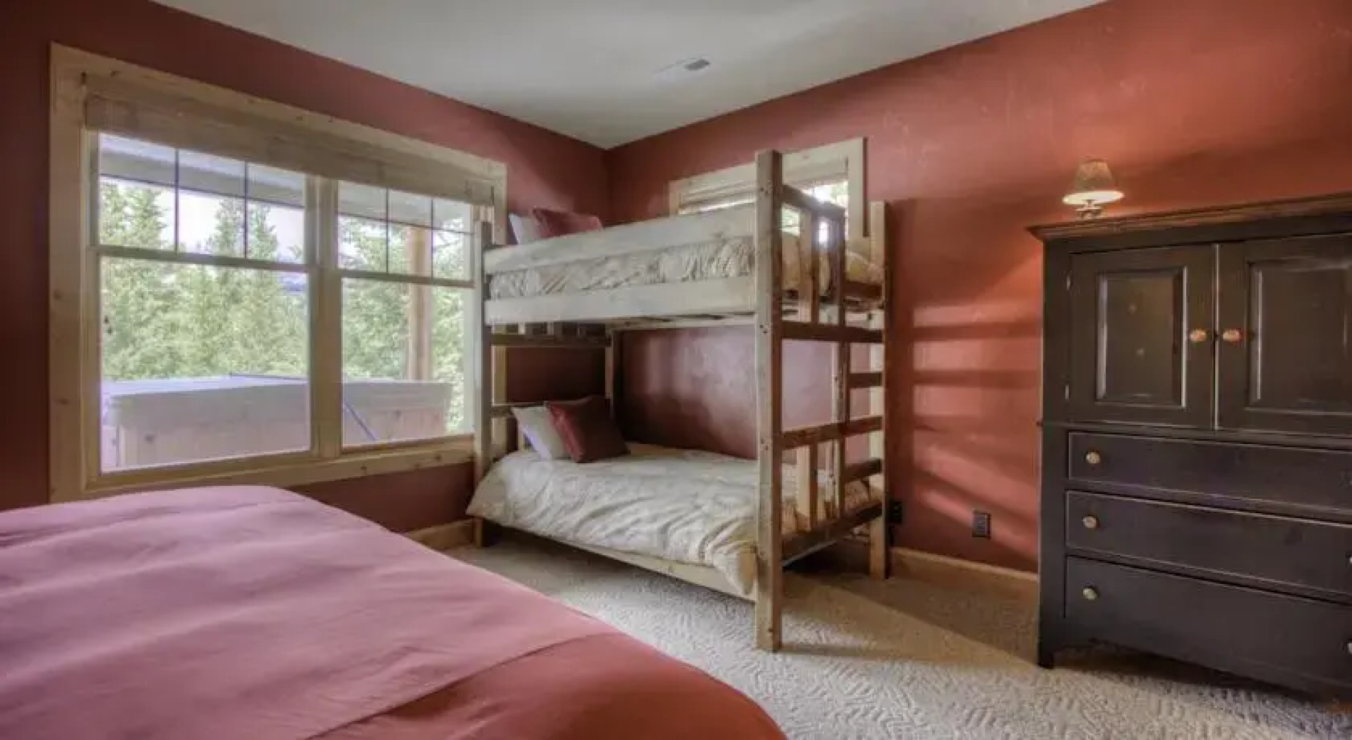 Powder Ridge Cabins by Big Sky Vacation Rentals